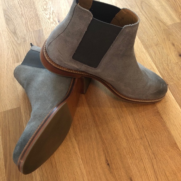 J Shoes Jamie Boot Men's Chelsea Gray Suede Boot - Picture 5 of 7